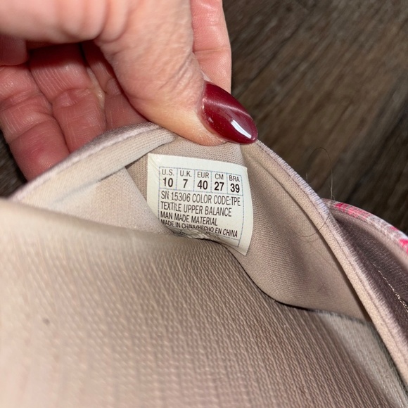 Skechers women’s size 10 yoga max sandals - Picture 7 of 7